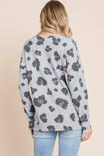 Load image into Gallery viewer, BOMBOM Leopard Drop Shoulder T-Shirt
