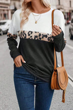 Load image into Gallery viewer, Leopard Round Neck Long Sleeve Top
