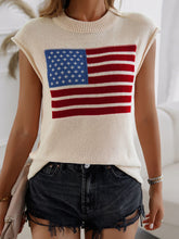 Load image into Gallery viewer, Devine US Flag Round Neck Sweater Vest
