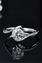 Load image into Gallery viewer, 1 Carat Moissanite 925 Sterling Silver Twisted Heart Ring
