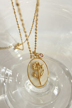 Load image into Gallery viewer, Flower Shell Pendant  Necklace
