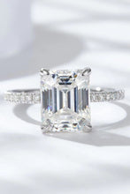 Load image into Gallery viewer, 5 Carat Moissanite Side Stone Ring
